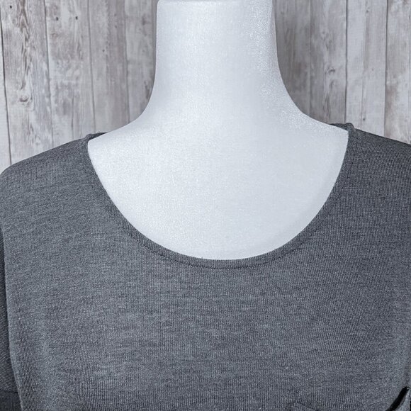 Women's Old Navy 3/4 Sleeve Top | Gray | Loose Fit | Tunic | Small | Scoop Neck - Picture 7 of 12